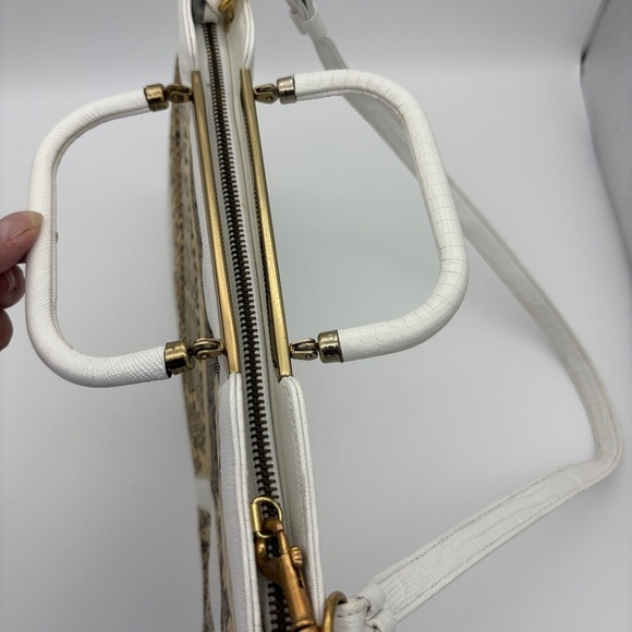 Bags by Supreme White Patchwork Reptile Print Clutch Shoulder Handbag - Picture 10 of 16